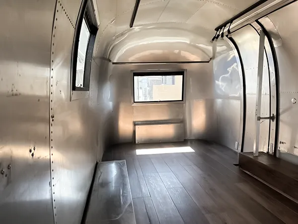 イベントトレーラー・広告トレーラー